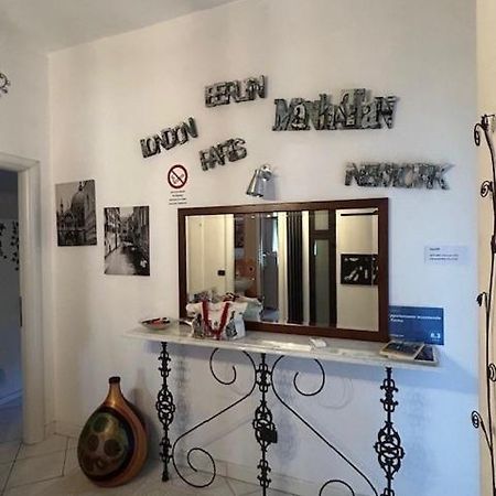 Appartamento Incantevole A Parma Luaran gambar