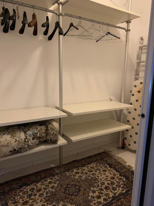 Appartamento Incantevole A Parma Luaran gambar