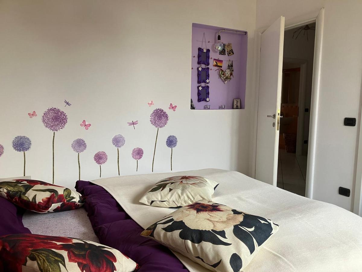 Appartamento Incantevole A Parma Luaran gambar