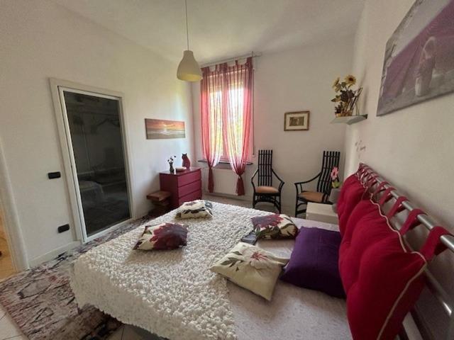 Appartamento Incantevole A Parma Luaran gambar