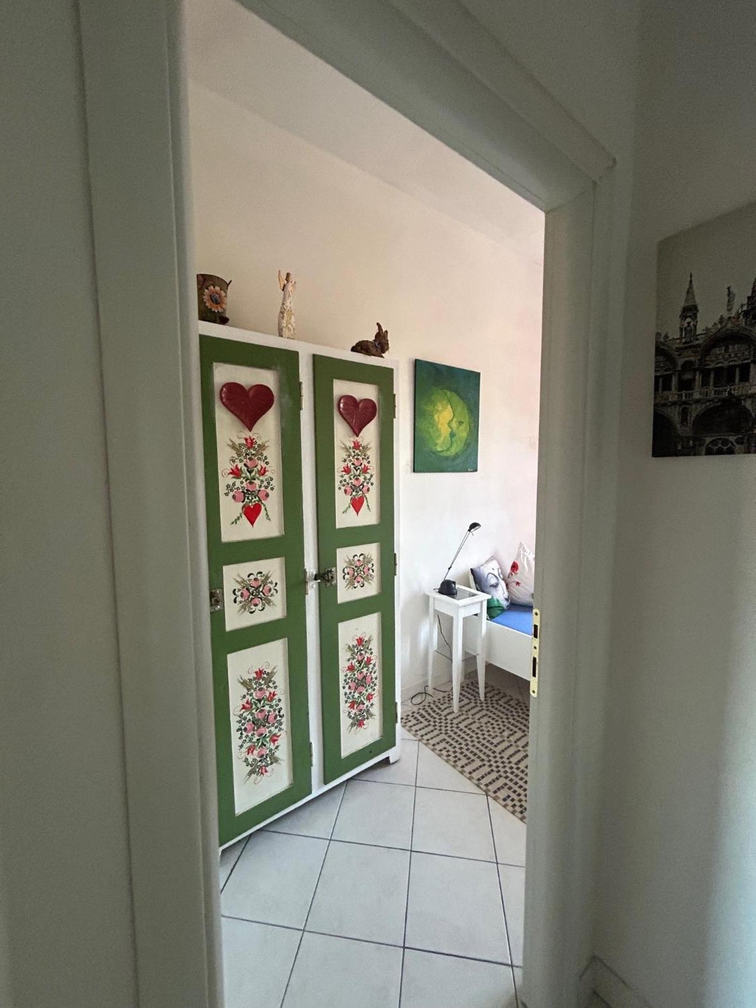Appartamento Incantevole A Parma Luaran gambar