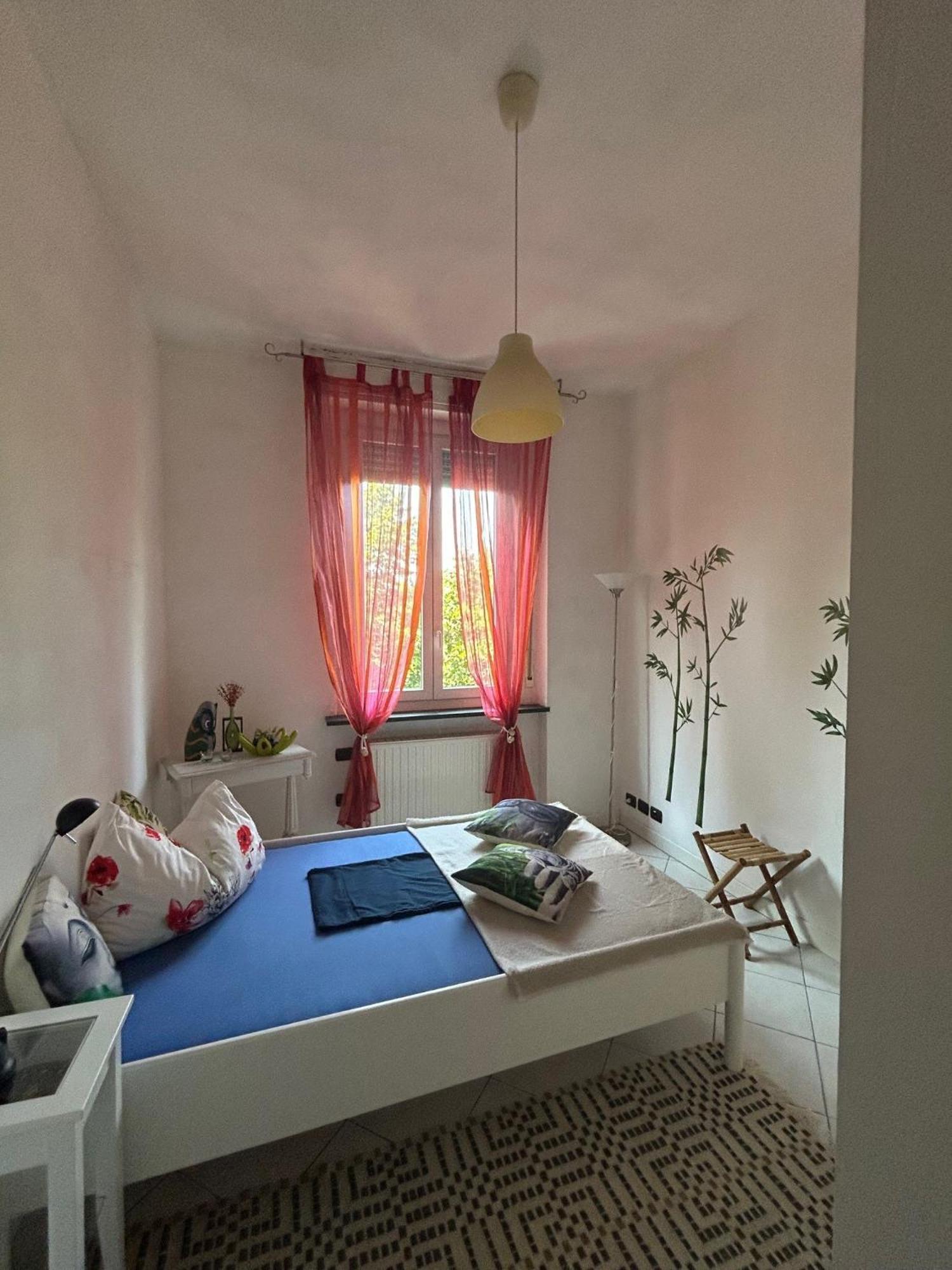 Appartamento Incantevole A Parma Luaran gambar